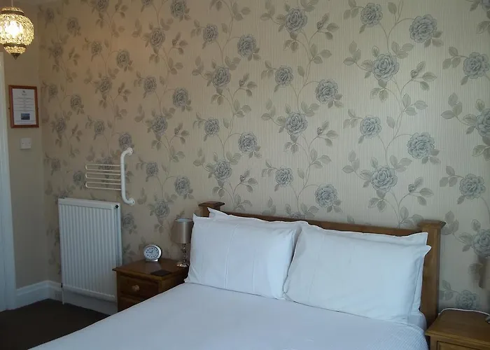 The Almar Scarborough