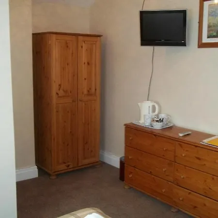 The Almar Guest house 3*